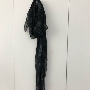 Alexander McQueen Skull-Pattern Scarf Blk & Gray